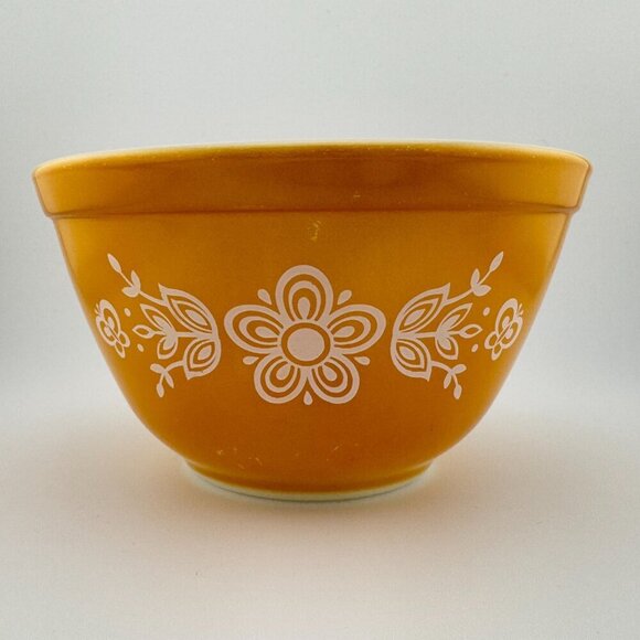 Vintage Pyrex Butterfly Gold Ovenware Bowl 1 1/2 Pint MCM Retro - Picture 2 of 7